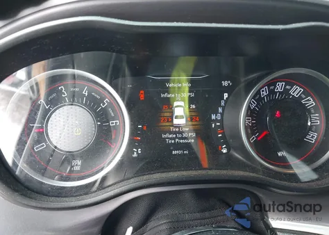 2019 Dodge Challenger Sxt Awd z USA, uszkodzony, nr VIN 2C3CDZGG1KH655523